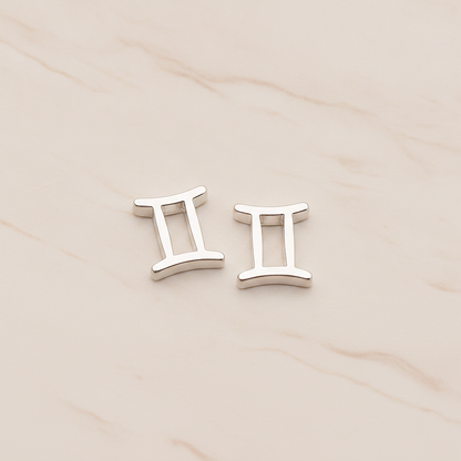 Zodiac Sign Pisces Bead Pendant, 2 Pc on warm marble background (PD.1895)