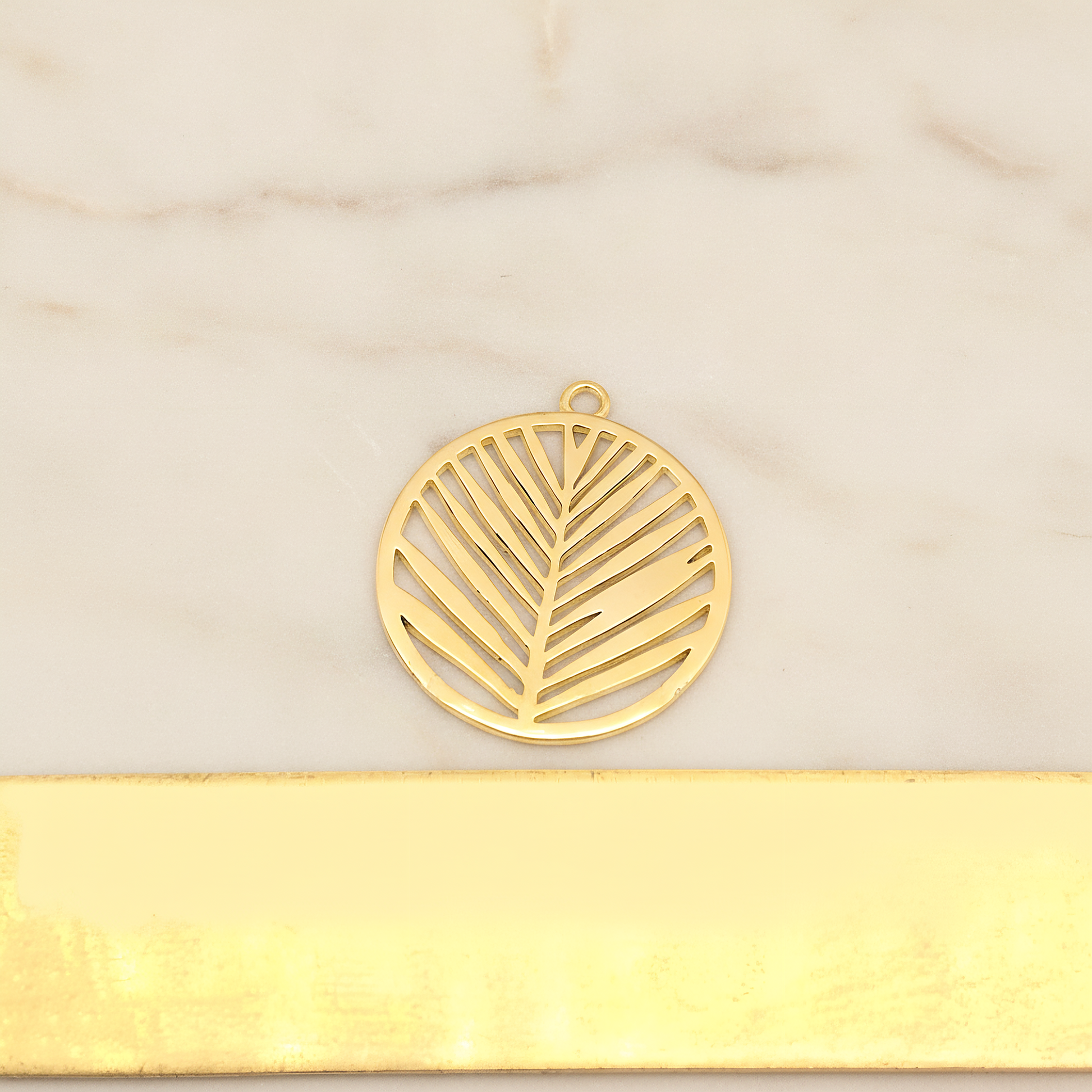 Round Tree Leaf Pendant, 2 Pc on warm marble background (PD.1912)
