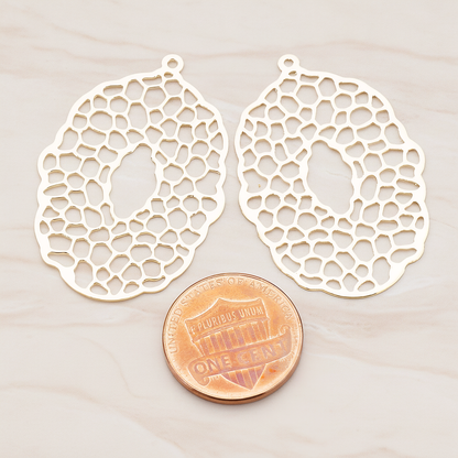 Filigree Oval Pendant, 2 Pc on warm marble background (PD.206)