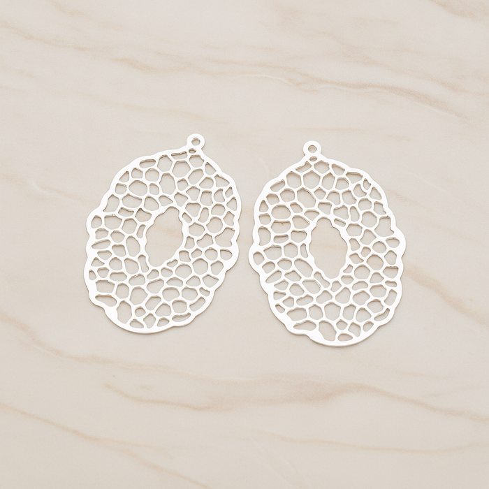 Filigree Oval Pendant, 2 Pc on warm marble background (PD.206)