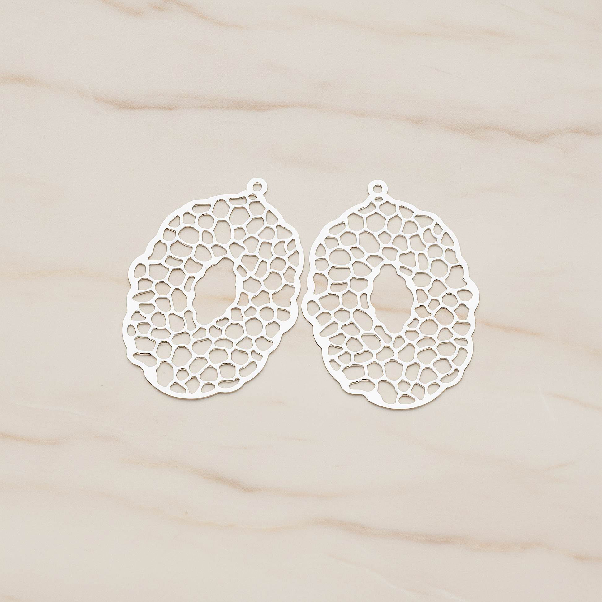 Filigree Oval Pendant, 2 Pc on warm marble background (PD.206)