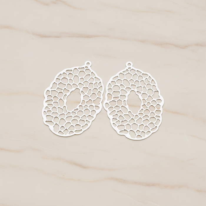 Filigree Oval Pendant, 2 Pc on warm marble background (PD.206)