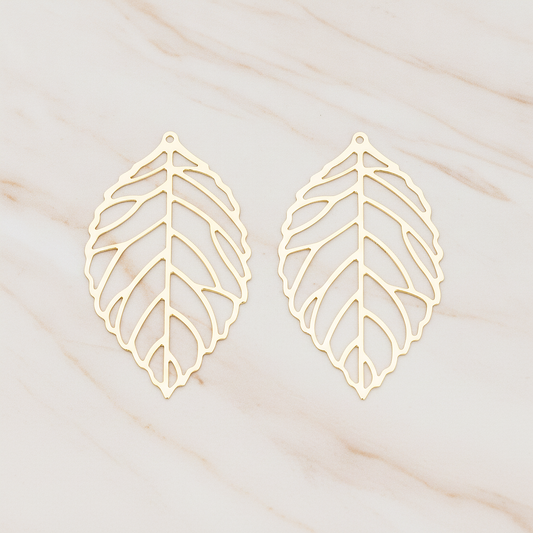 LARGE Leaf Pendant, 4 Pc on warm marble background (PD.210-03)