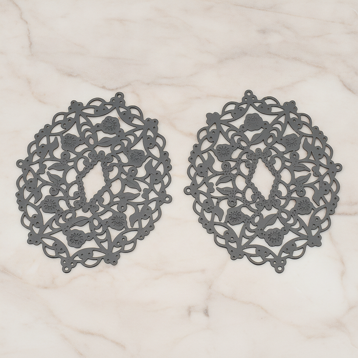 Vinyl Floral Filigree Floral Pendant, 2 Pc on warm marble background (PD.233)