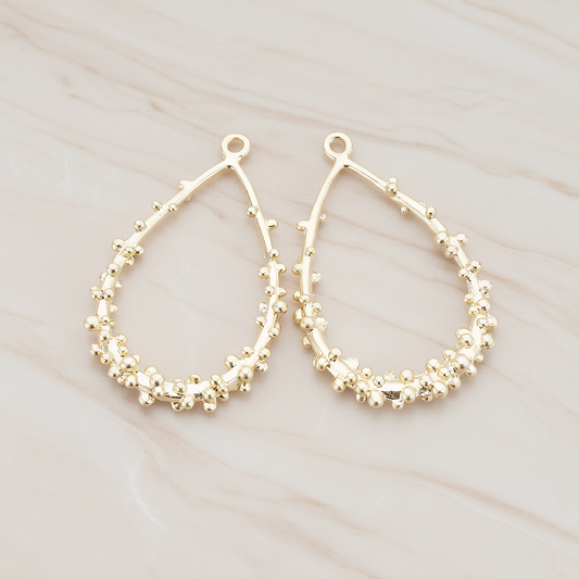 Dotted Teardrop Pendant, 2 Pc on warm marble background (PD.276)
