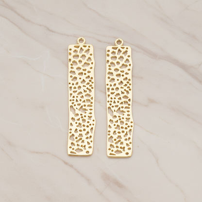 Mesh Bar Rectangle Pendant, 2 Pc on warm marble background (PD.292-01)