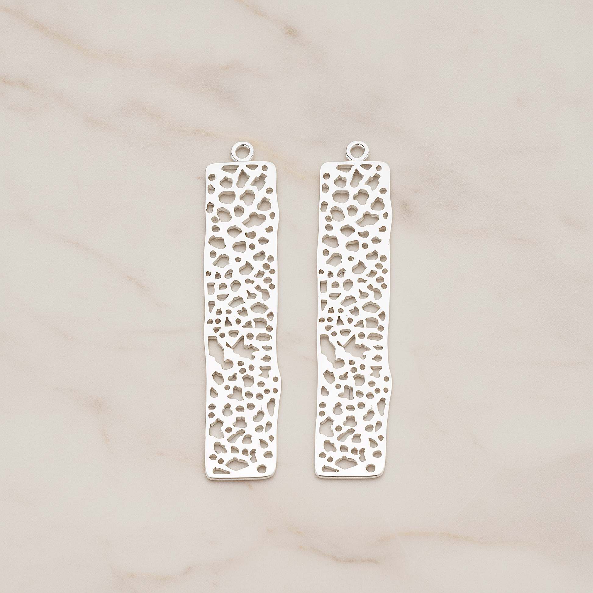 Mesh Bar Rectangle Pendant, 2 Pc on warm marble background (PD.292-01)