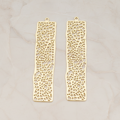 Large Mesh Bar Rectangle Pendant, 2 Pc on warm marble background (PD.292-02)