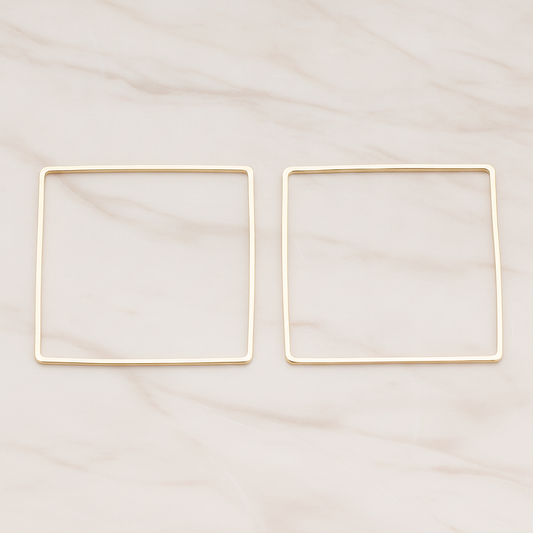 40mm Simple Square Link Pendant, 2 Pc on warm marble background (PD.303-02)
