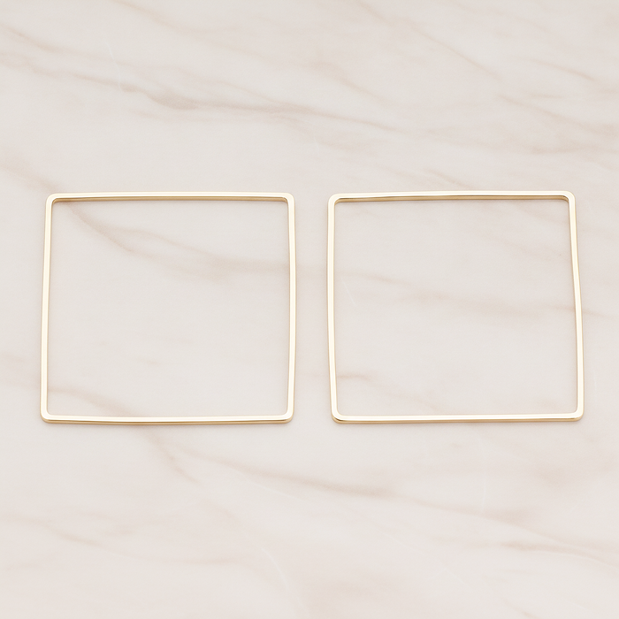 40mm Simple Square Link Pendant, 2 Pc on warm marble background (PD.303-02)