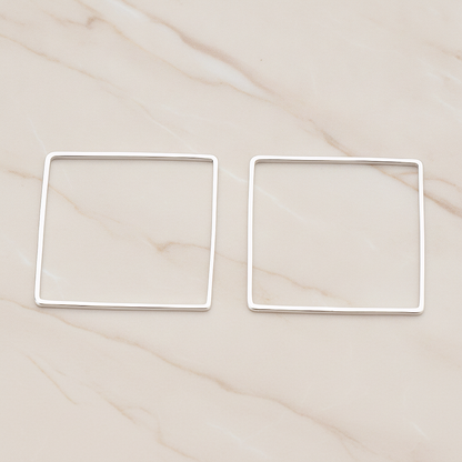 30mm Simple Square Link Pendant, 2 Pc on warm marble background (PD.303-03)