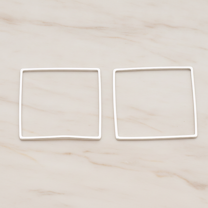 30mm Simple Square Link Pendant, 2 Pc on warm marble background (PD.303-03)