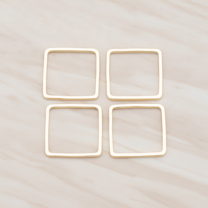 15mm Simple Square Link Pendant, 4 Pc on warm marble background (PD.303-04)