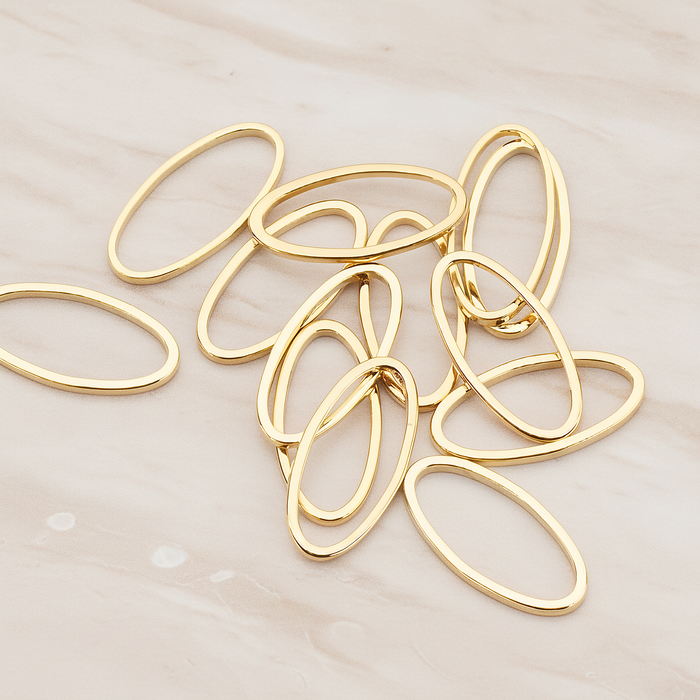 8 X 16 Mm Simple Oval Link Pendant, 4 Pc on warm marble background (PD.304-03)
