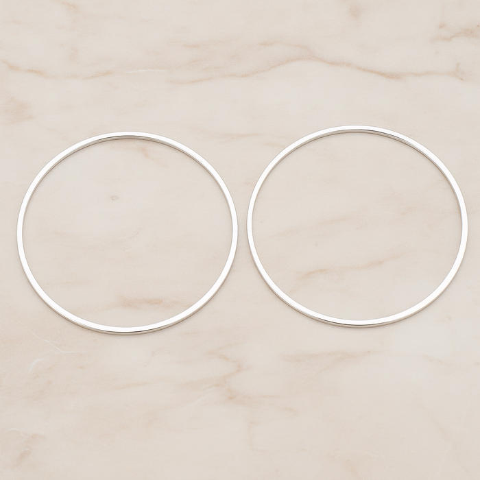 35mm Simple Round Link Pendant, 2 Pc on warm marble background (PD.305-06)