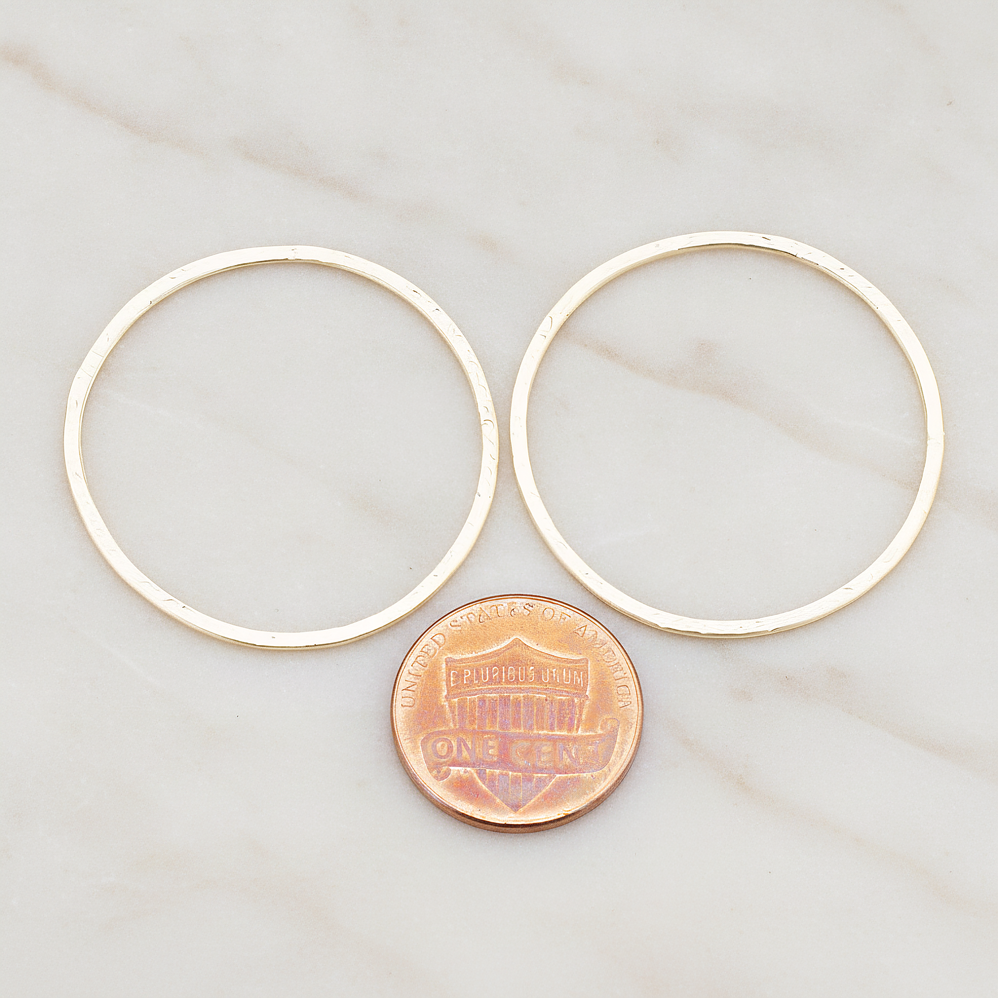 35mm Simple Textured Round Pendant, 2 Pc on warm marble background (PD.305-07)