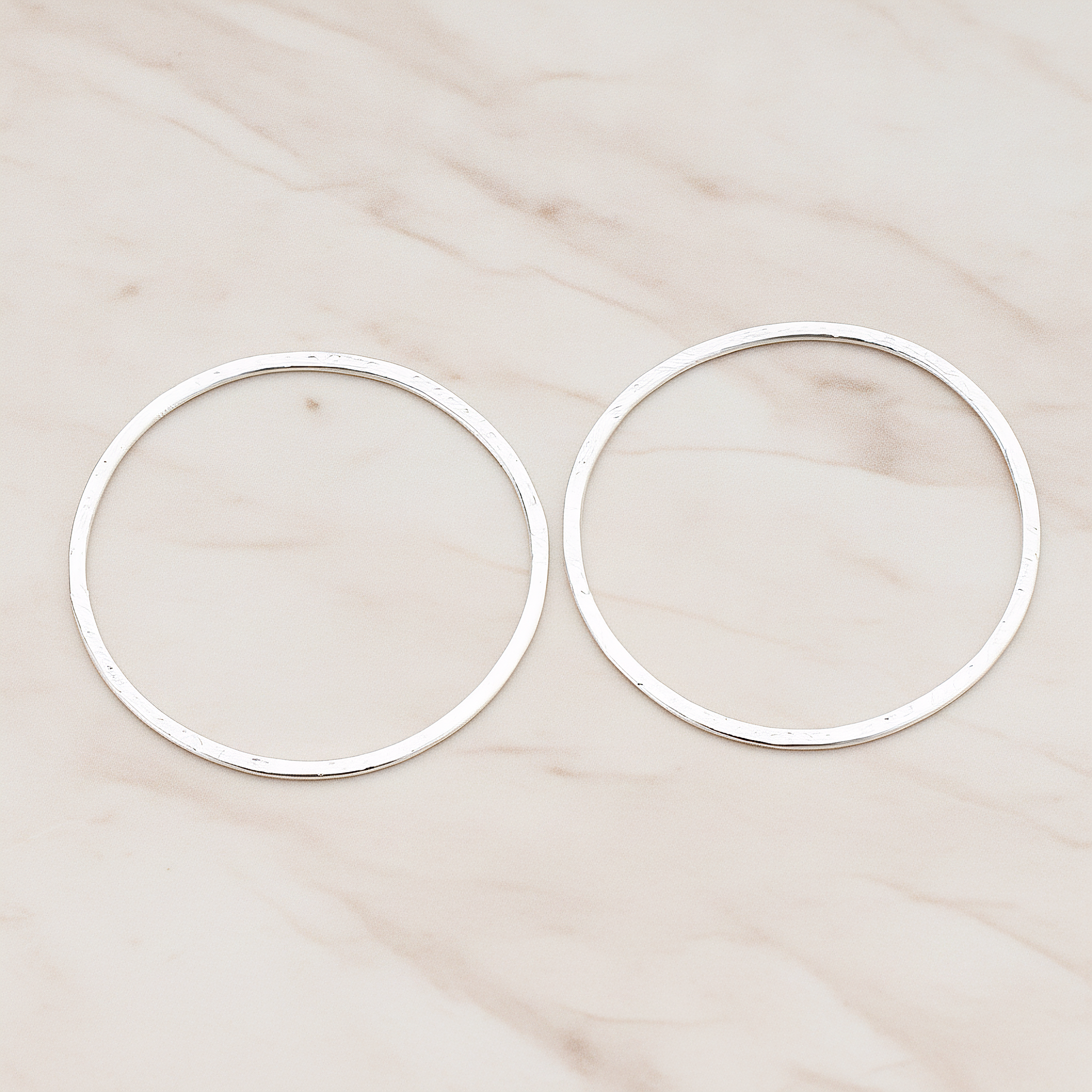 35mm Simple Textured Round Pendant, 2 Pc on warm marble background (PD.305-07)