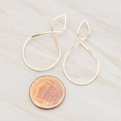 Simple Twisted Teardrop Pendant, 2 Pc on warm marble background (PD.322)
