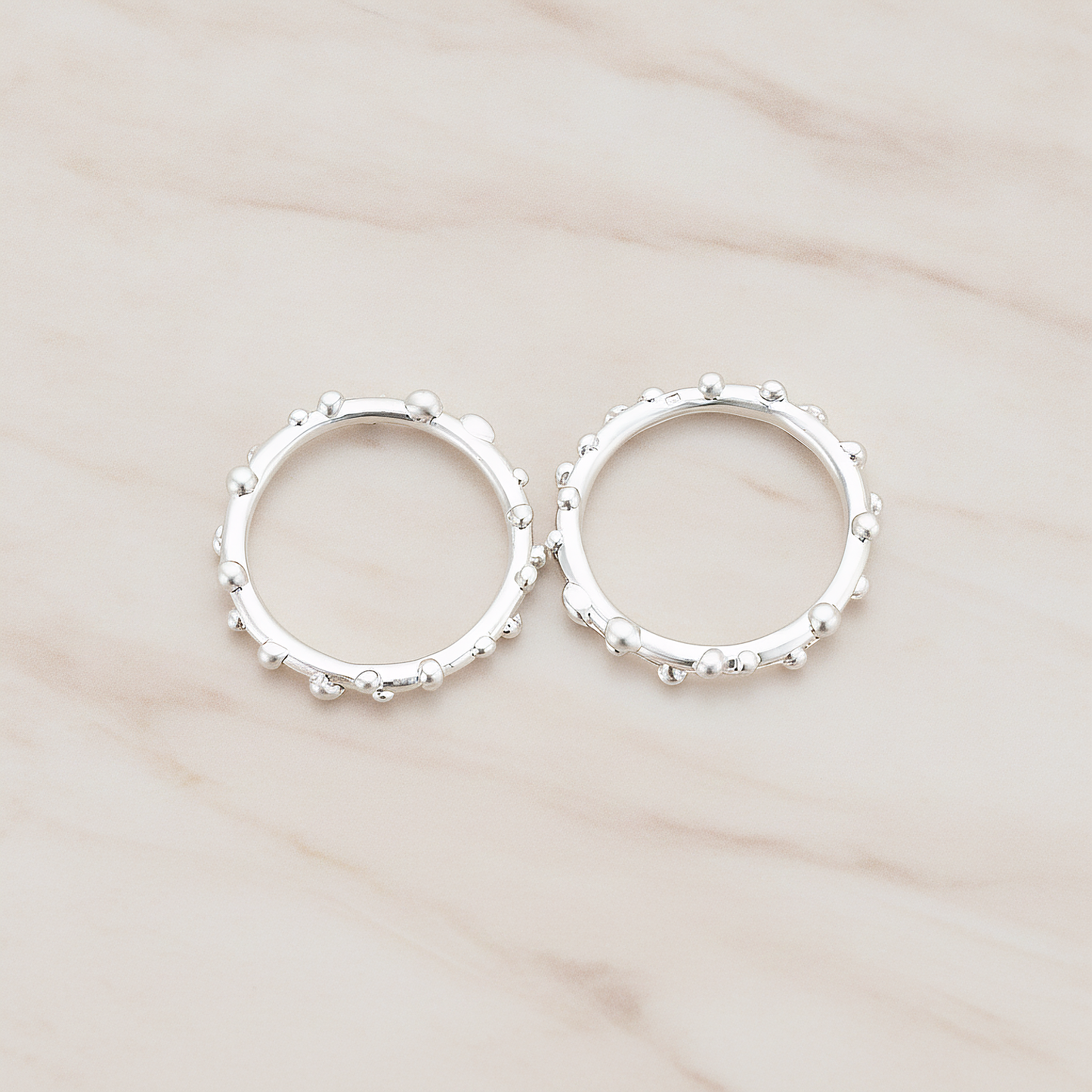 Large Round Dotted Link Pendant, 2 Pc on warm marble background (PD.336-02)