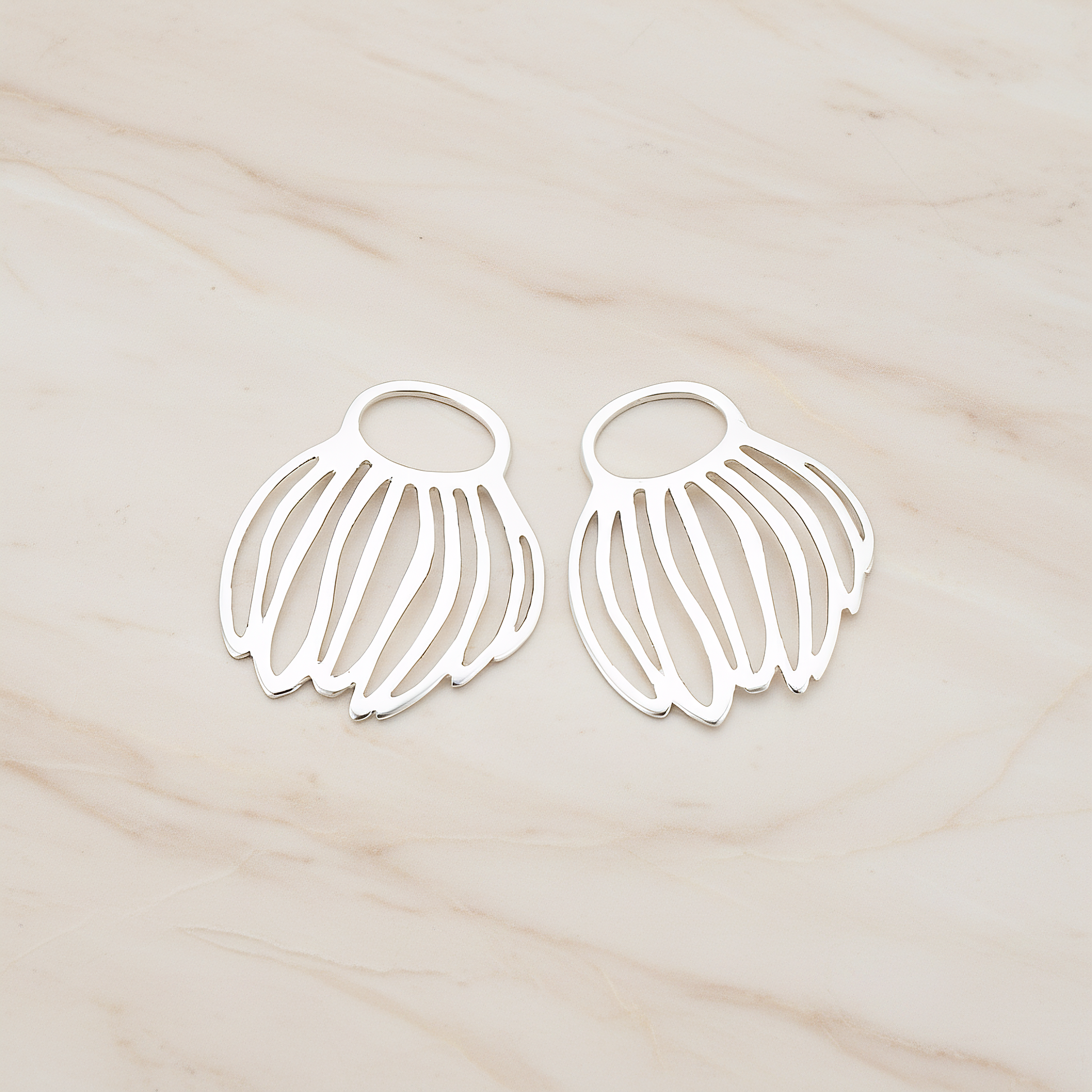Withered Dandelion Pendant, 2 Pc on warm marble background (PD.352)