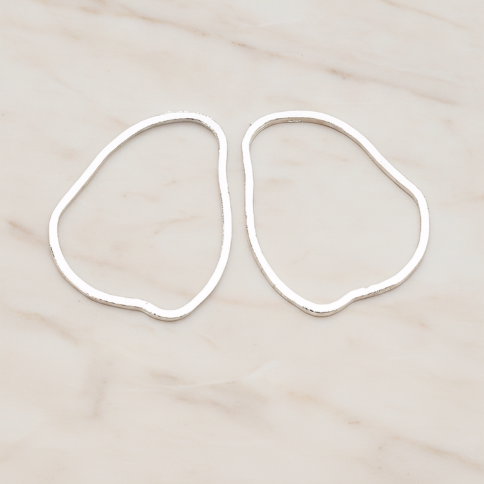 Uneven Circle Link Pendant, 2 Pc on warm marble background (PD.421)