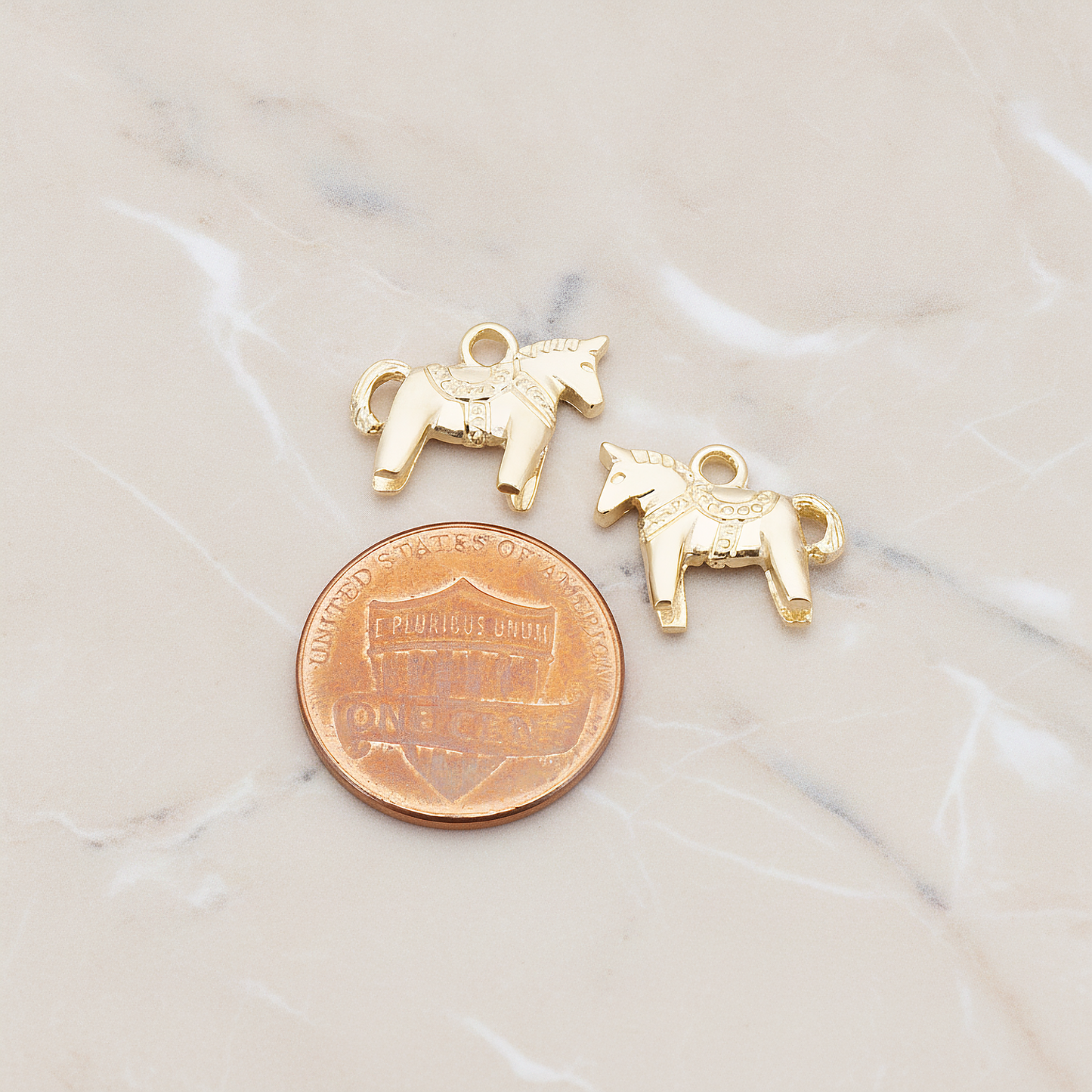 Small Horse Pendant, 2 Pc on warm marble background (PD.443-01)