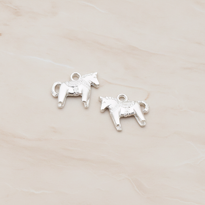Small Horse Pendant, 2 Pc on warm marble background (PD.443-01)