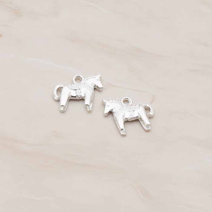 Small Horse Pendant, 2 Pc on warm marble background (PD.443-01)