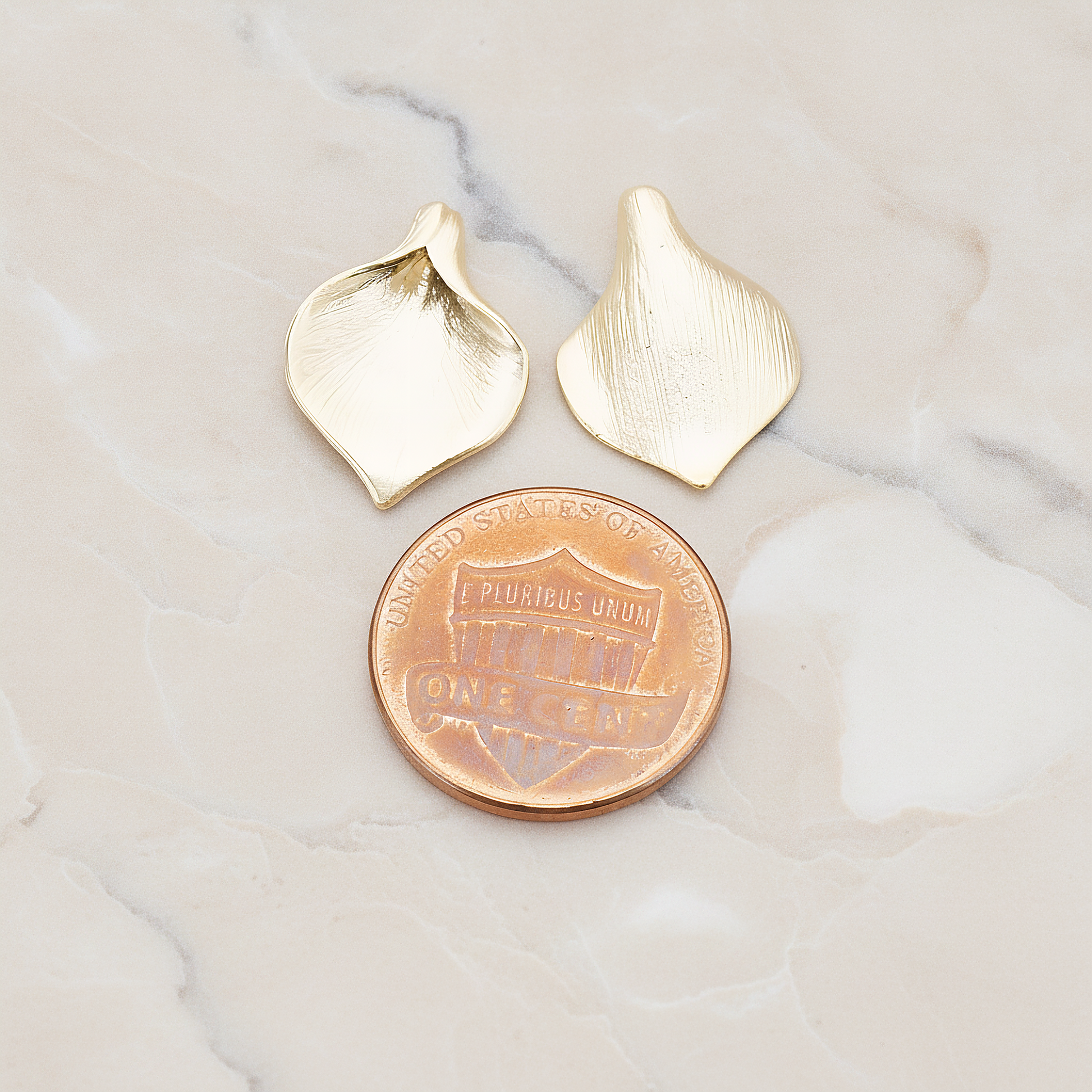 Small Wide Calla Flower Pendant, 2 Pc on warm marble background (PD.455-01)