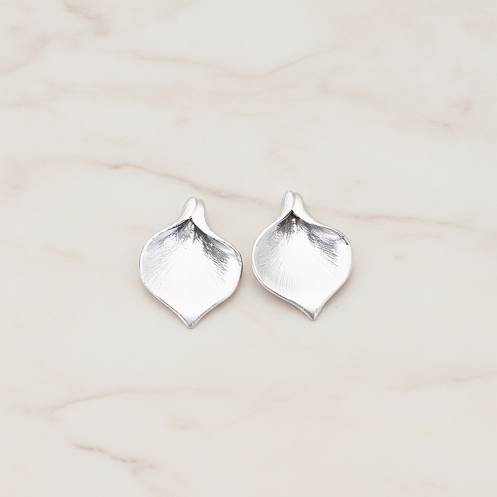 Small Wide Calla Flower Pendant, 2 Pc on warm marble background (PD.455-01)