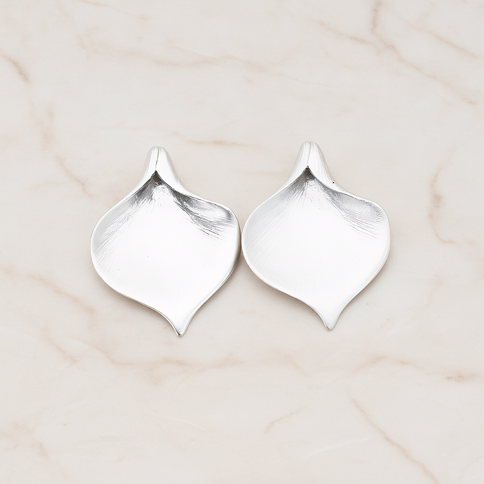 Wide Large Calla Flower Pendant, 2 Pc on warm marble background (PD.455-02)