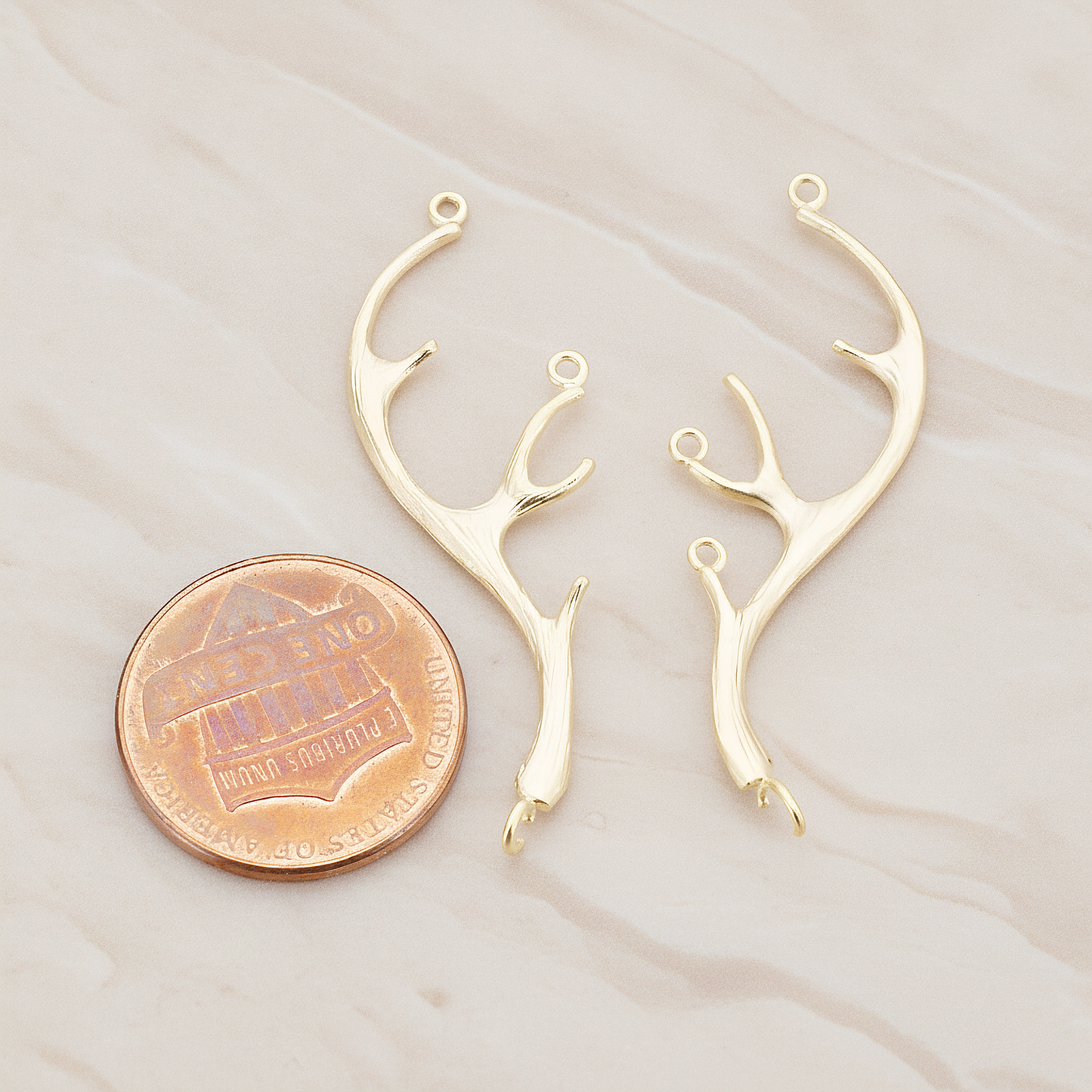 Antler Pendant, 2 Pc on warm marble background (PD.463)