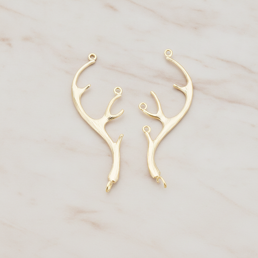 Antler Pendant, 2 Pc on warm marble background (PD.463)