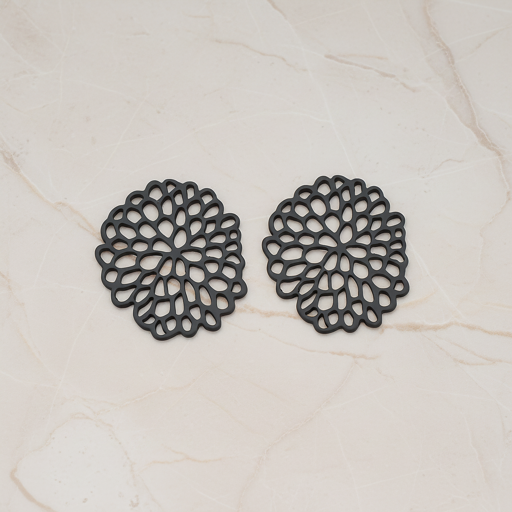 Mum Flower Pendant, 2 Pc on warm marble background (PD.465-01)