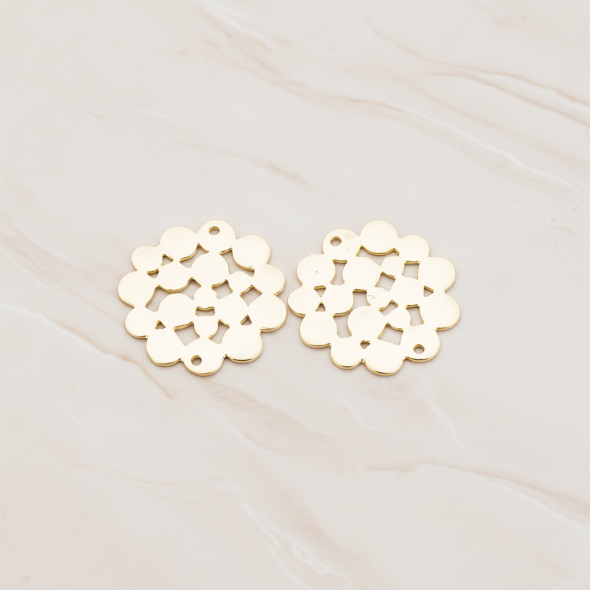 Flat Bubble Connector Pendant, 2 Pc on warm marble background (PD.500)