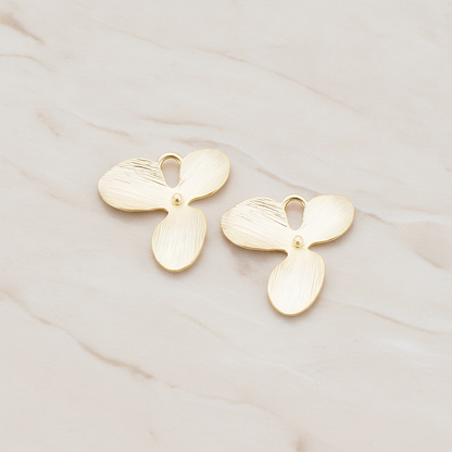 Three Petal Flower Pendant, 2 Pc on warm marble background (PD.507-02)