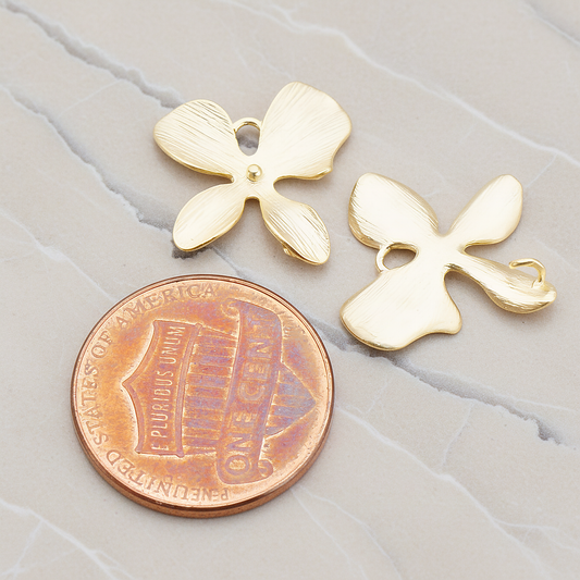 Four Petal Flower Pendant, 2 Pc on warm marble background (PD.507-03)