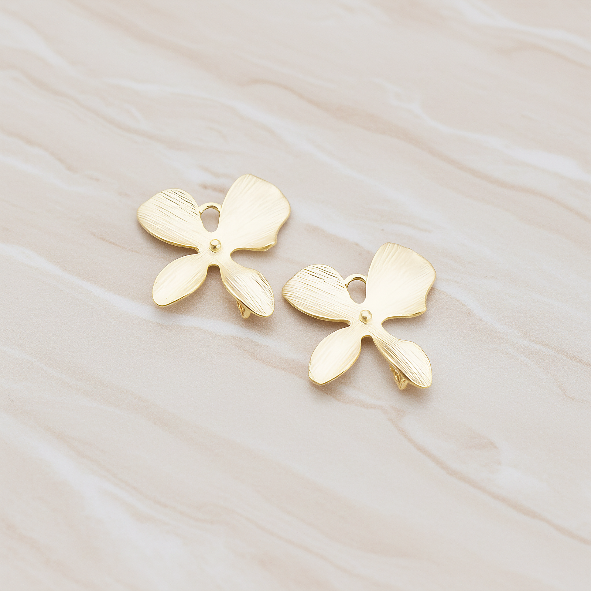 Four Petal Flower Pendant, 2 Pc on warm marble background (PD.507-03)