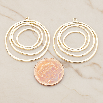 Round Circle Swirl Pendant, 2 Pc on warm marble background (PD.556)