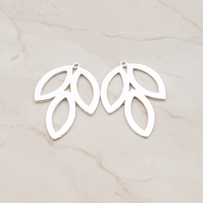 Triple Leaves Pendant, 2 Pc on warm marble background (PD.581)