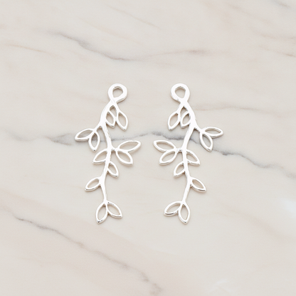 Small Leaf Branch Pendant, 2 Pc on warm marble background (PD.665-01)