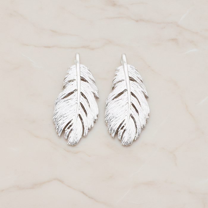 Feather Pendant, 2 Pc on warm marble background (PD.822)