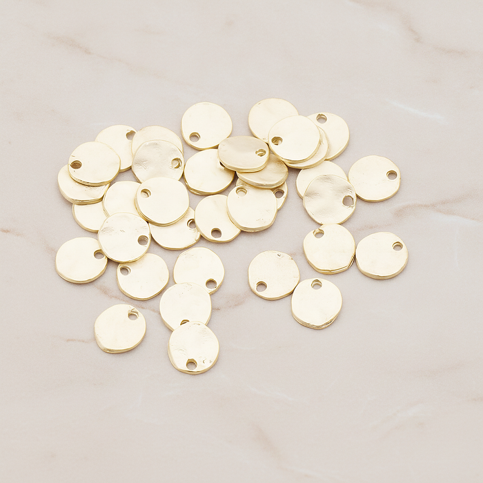 Organic Round Plain Tag Coin Pendant, 4 Pc on warm marble background (PD.854-01)