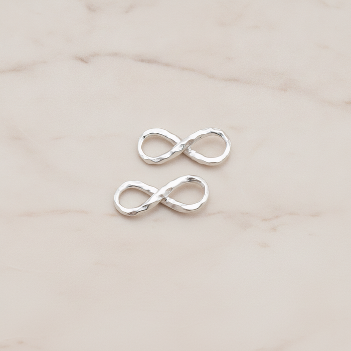 Hammered Infinity Link Pendant, 2 Pc on warm marble background (PD.869)