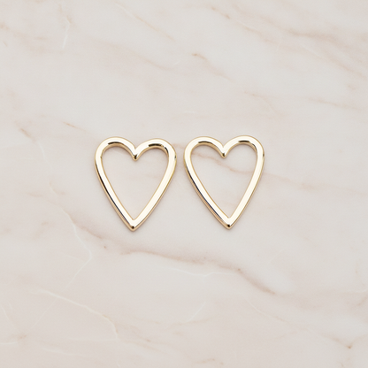 Heart Link Pendant, 2 Pc on warm marble background (PD.879)