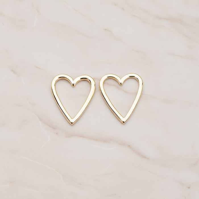 Heart Link Pendant, 2 Pc on warm marble background (PD.879)
