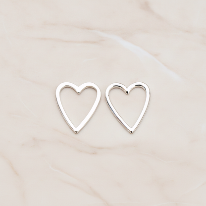 Heart Link Pendant, 2 Pc on warm marble background (PD.879)