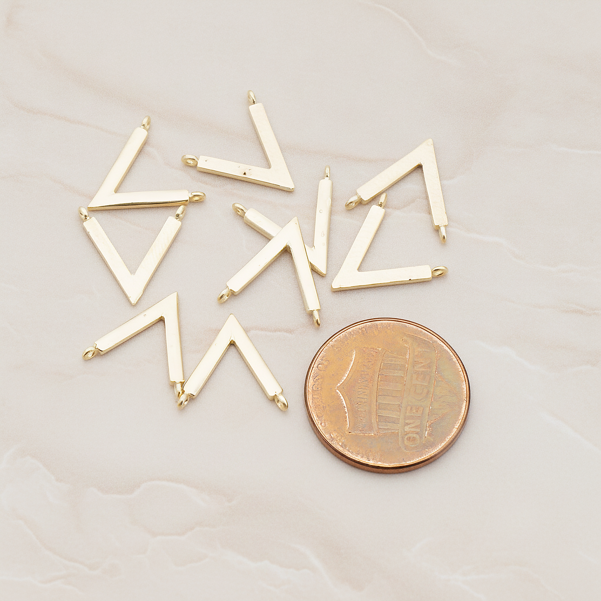 V Shaped Connetor Pendant, 2 Pc on warm marble background (PD.919)