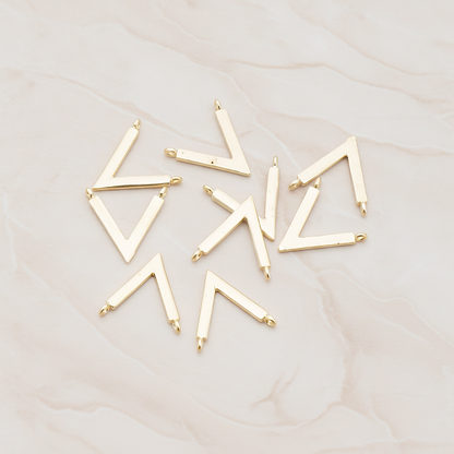 V Shaped Connetor Pendant, 2 Pc on warm marble background (PD.919)