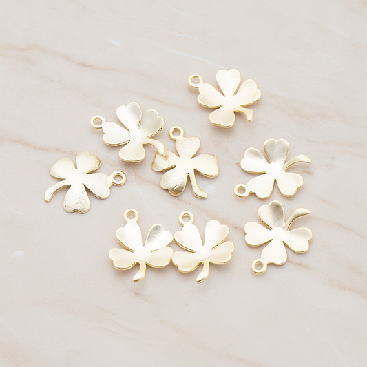 Four Leaf Clover Pendant, 2 Pc on warm marble background (PD.923)